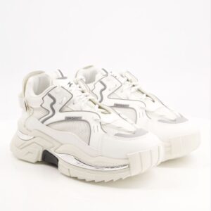men premium white sports shoes